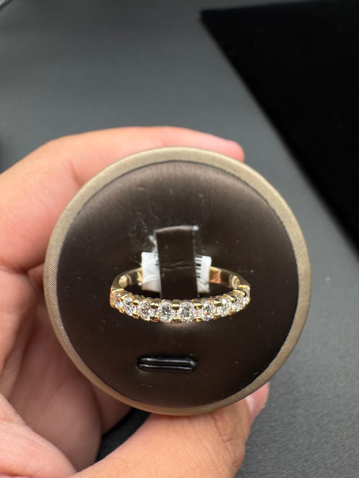 14KT Yellow Gold 0.52CT Diamond Band.