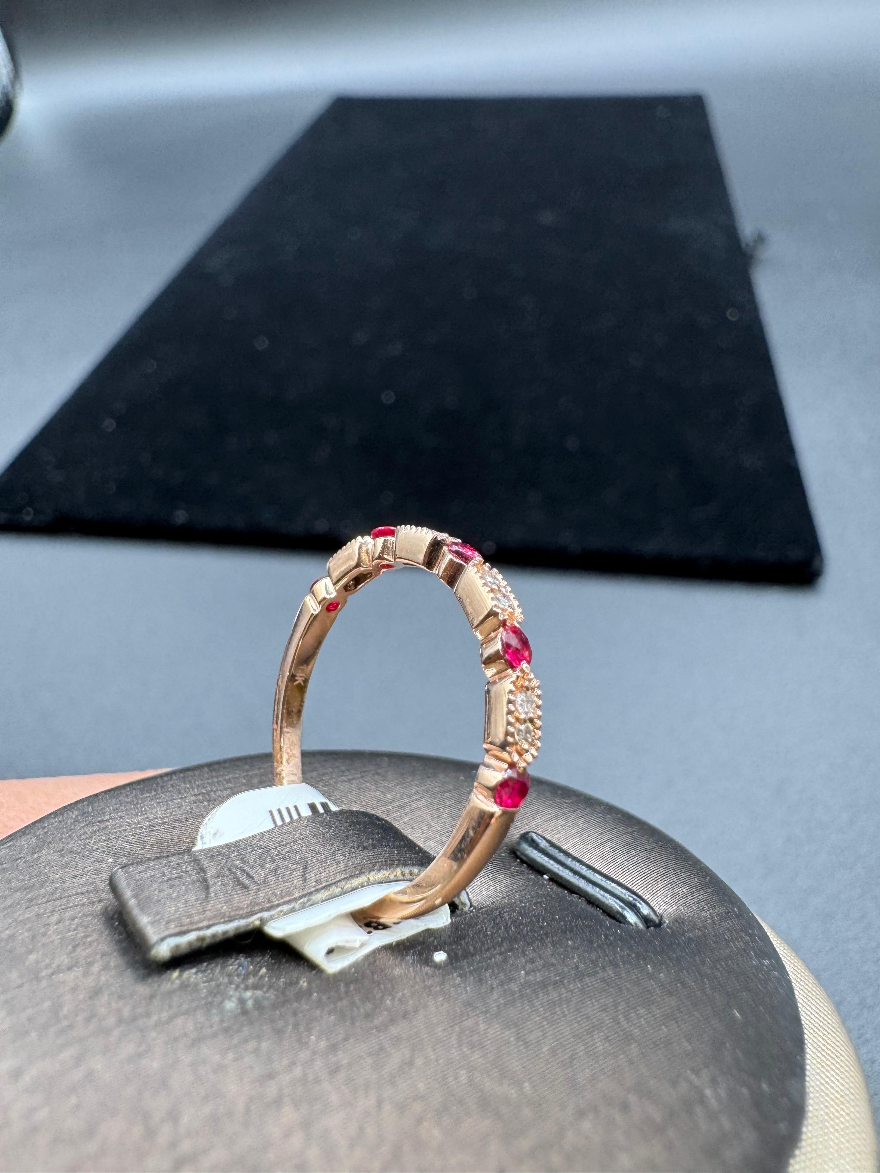14KT Rose Gold 0.20CT RUBY Diamond Band.