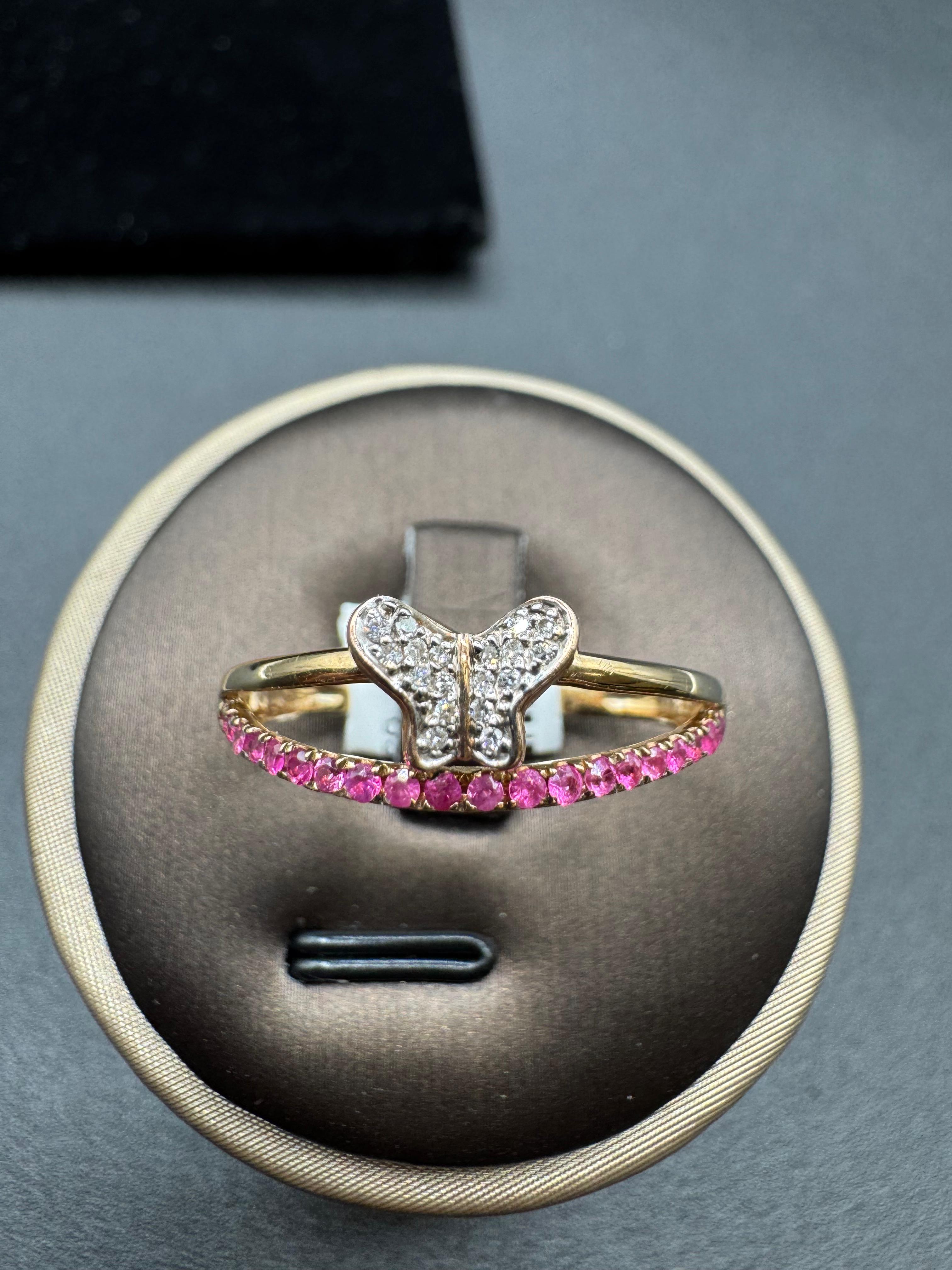 10KT Yellow Gold 0.30CT BUTTERFLY Diamond Ring.